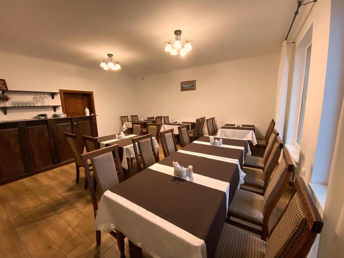 בוקובל Forrest Hotel מראה חיצוני תמונה
